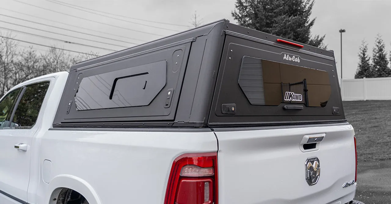 ALU-CAB CONTOUR CANOPY RAM 1500 5.5' (2009 ) - BLACK
